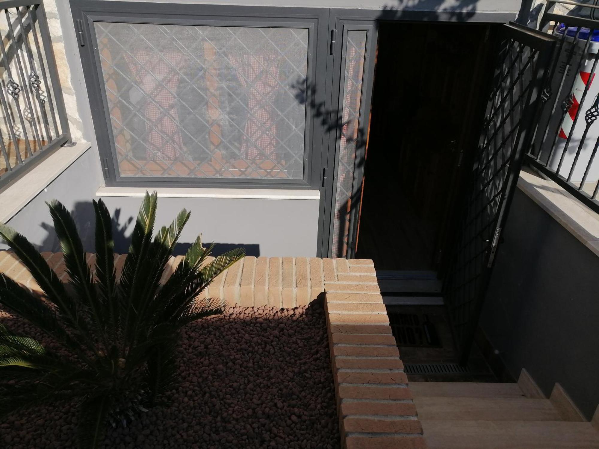 La Casa Del Borgo-Intero Appartamento Latina Room photo